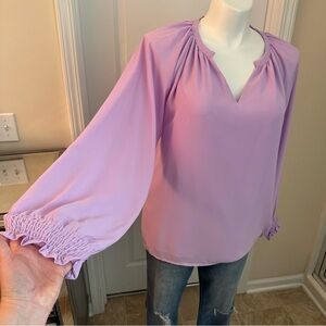 *NWT* Dokotoo size XL top. Flowy top. Juliette sleeves. Size XL top. Lavender.